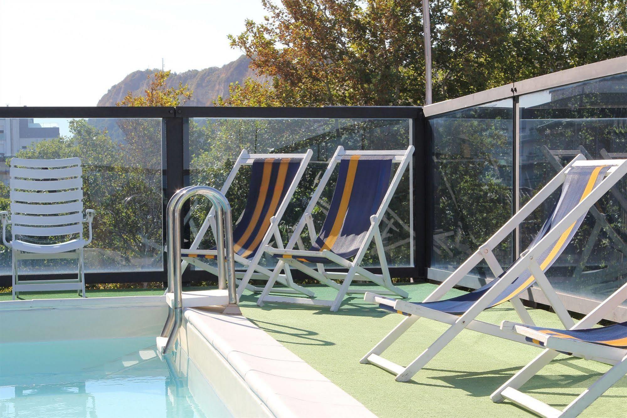 Hotel Caesar Песаро Екстериор снимка